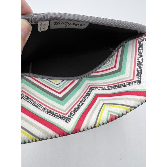 Thirty One 31 IPad/tablet‎ neoprene case cover chevron design - Picture 4 of 4